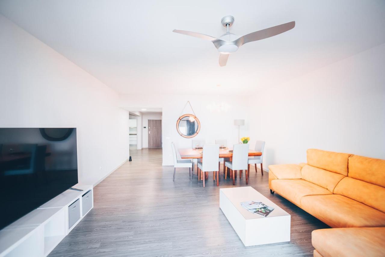 Elephant 2Br Apartment With Terrace, Side Sea View And Pool Access Funchal  Extérieur photo